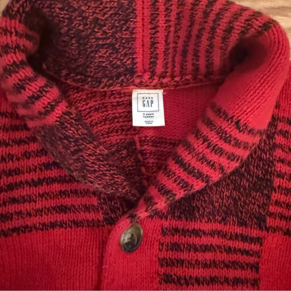 GAP Kids Red Plaid Christmas Cardigan Sweater 3t - Picture 2 of 2